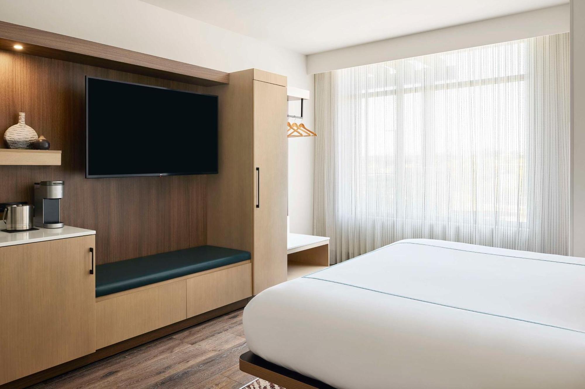 The Eddy Hotel Tucson, Tapestry Collection By Hilton Luaran gambar