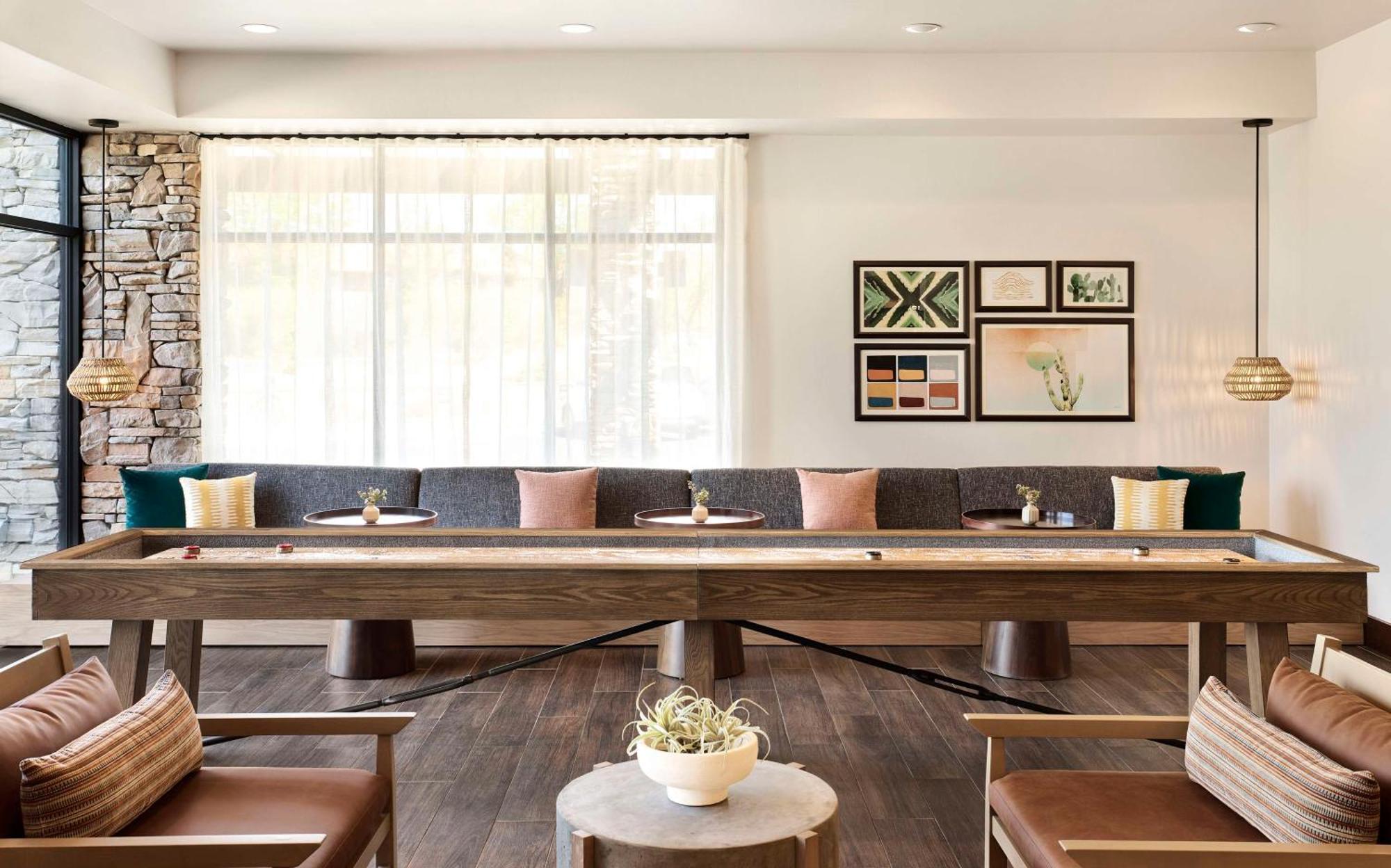 The Eddy Hotel Tucson, Tapestry Collection By Hilton Luaran gambar