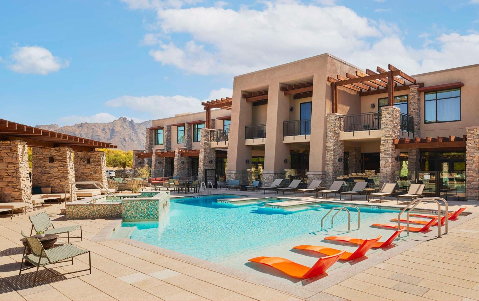 The Eddy Hotel Tucson, Tapestry Collection By Hilton Luaran gambar